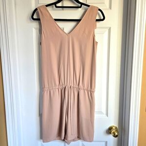 RW&CO Pastel Pink/Peach Sleeveless Romper in size xs